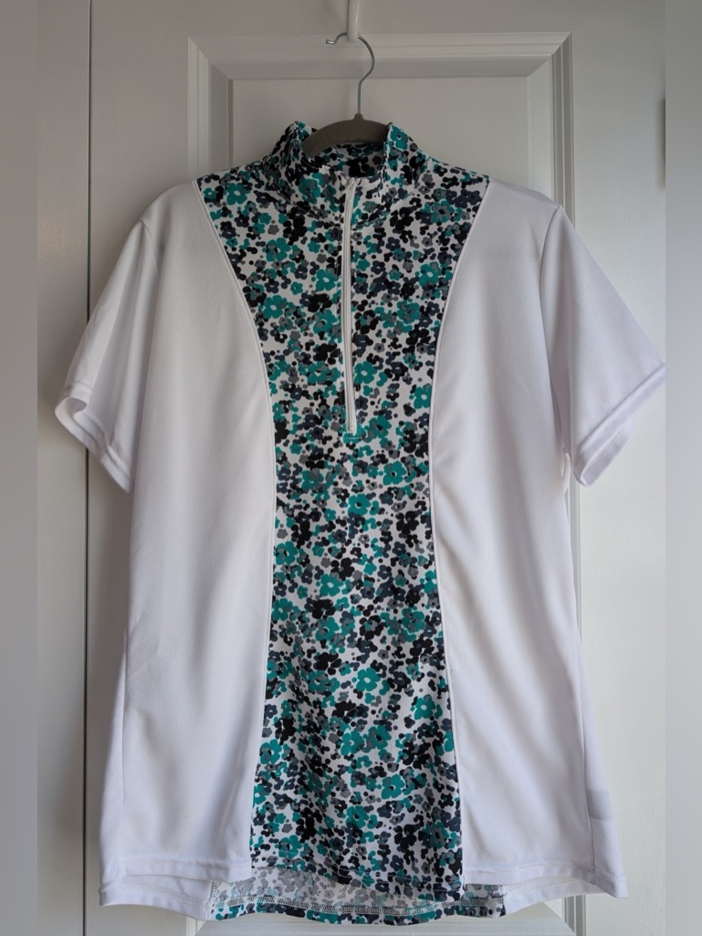 Kerrits Women’s Short Sleeve Quarter Zip Top White Teal Floral Pattern Size XL